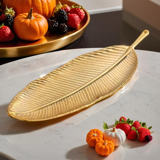 Elegant Gold Leaf Decorative Tray – Metallic Leaf-Shaped Dish for Jewelry, Candles, Perfume & Home Décor