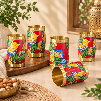 Metal Decorative Glass Set With Vibrant Artwork