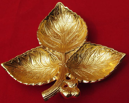 Elegant Gold Leaf Decorative Bowl – Nature-Inspired Metal Dish for Jewelry, Keys & Luxury Home Décor